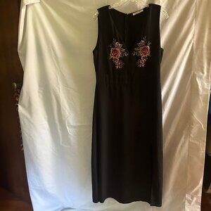 Jesse B Black Midi Dress Embroidered Roses Sz L